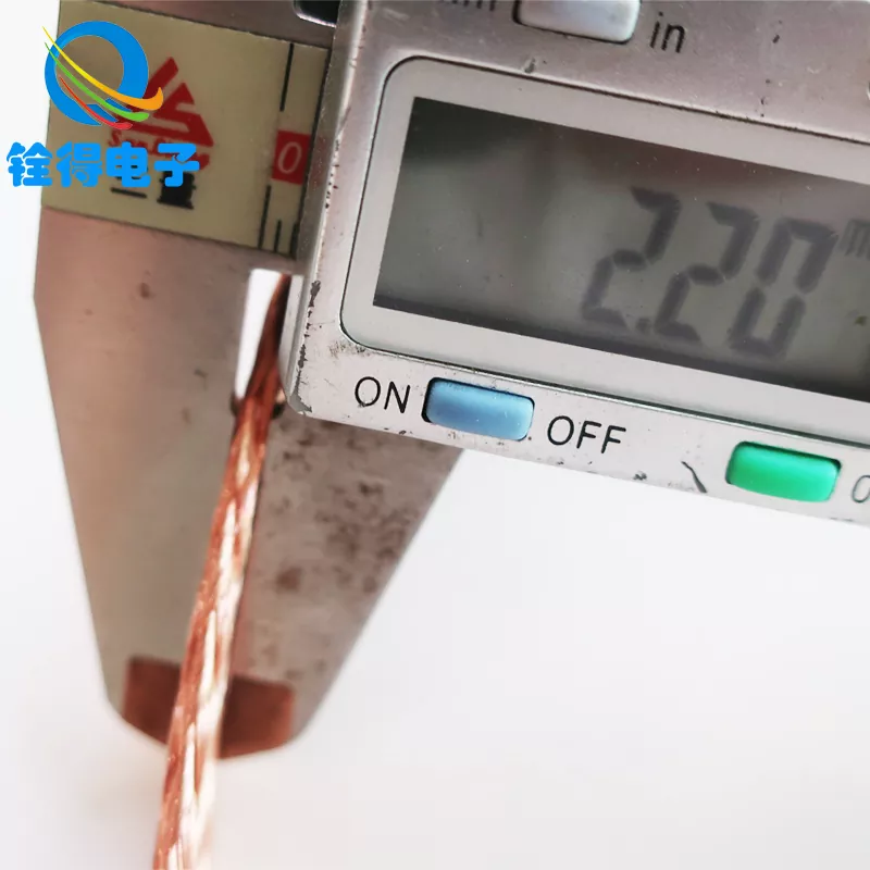 Bagaimana Copper Braid Dapat Meningkatkan Grounding dan Kontrol EMI?